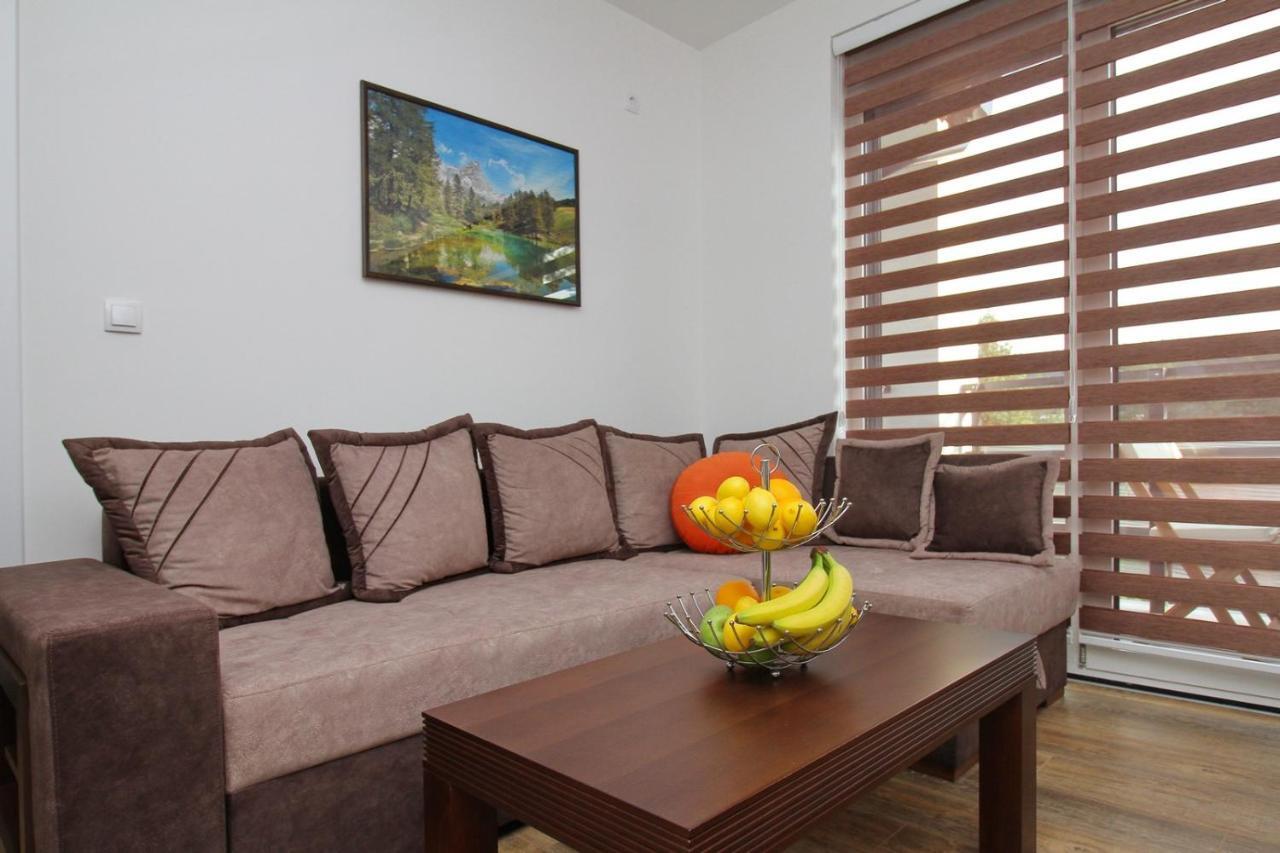 Almi Lux Apartman Златибор Екстериор снимка