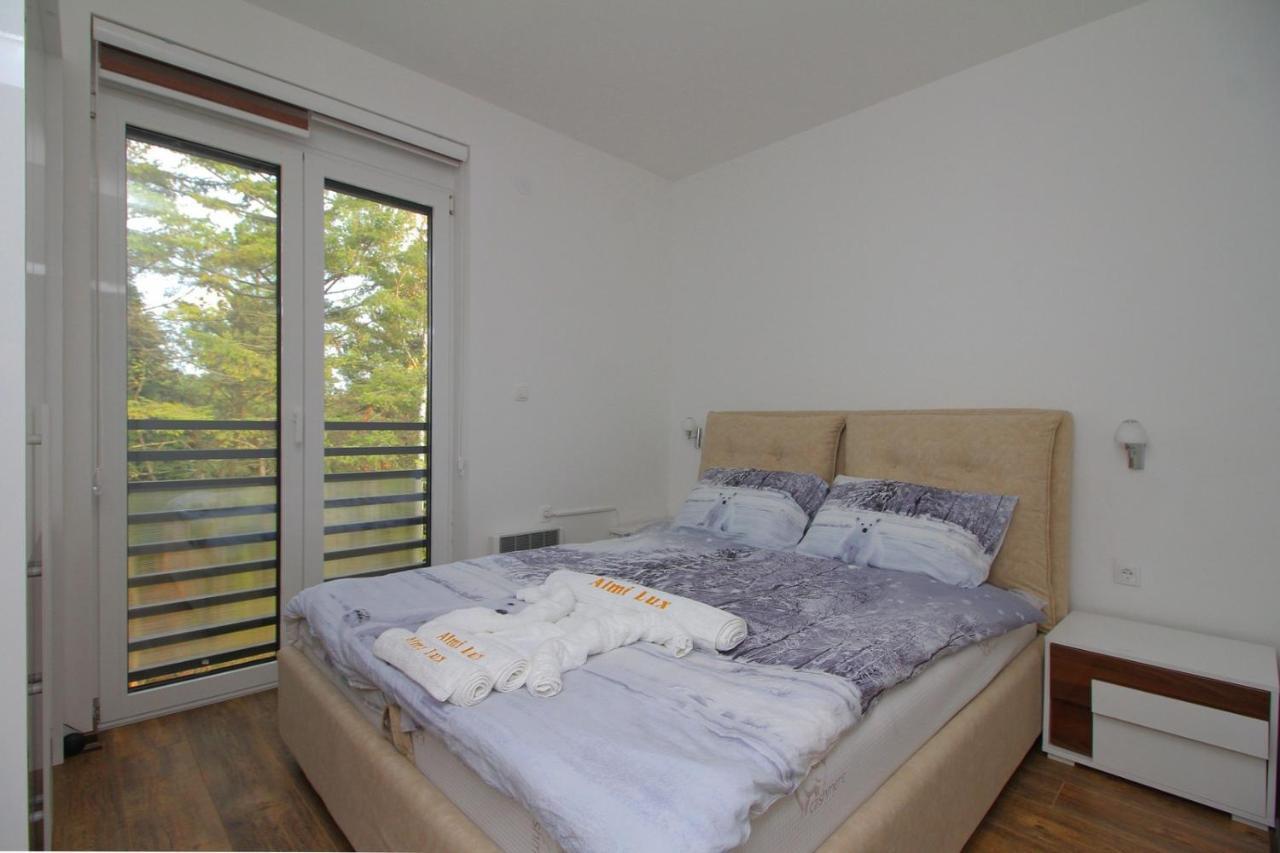 Almi Lux Apartman Златибор Екстериор снимка